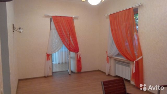 Продается 2-х этажный дом в центре Ялты, 5 комнат, общая площадь 250 м2, земельный участок 6,6 сотки фактически 7,... - 17