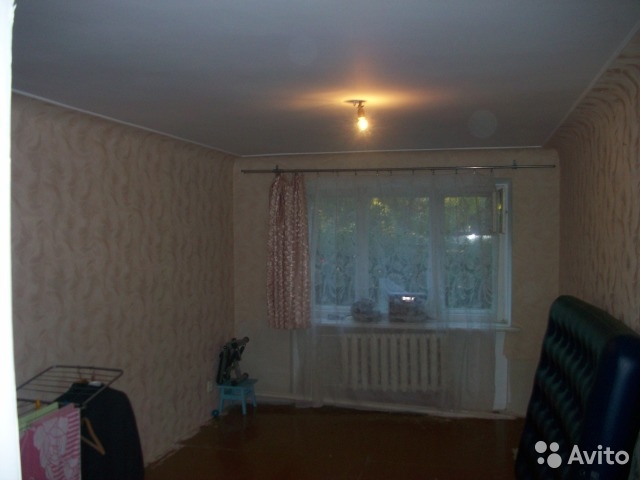 Продам 2-х; 1 этаж 2-х этажного дома.40 км.от Симферополя.Белогорск ул.Луначарского 52 А кв.7(центр).Комнаты,сан.узел... - 5