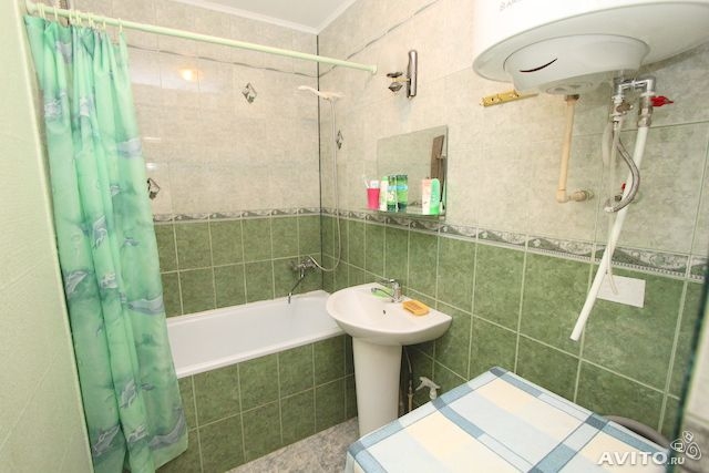 Стоимость данного варианта: от 1200 руб. - 2300 руб. в сутки за квартиру. Квартира расположена на 6 этаже 12 этажного... - 5