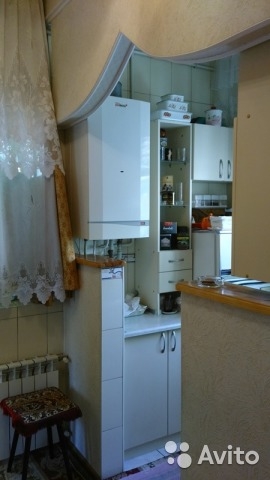 Продажа / 2-комнатные, ЯЛТА, ул. Кирова, 4 590 000 р. Продается 2-к.квартира в малоквартирном жилом доме, район улицы Боткинской, до моря 5 минут пешком. Отдельный вход,... - 4