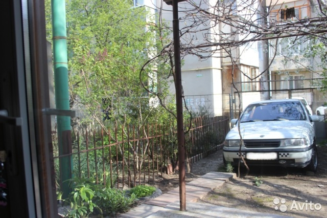 Продажа / 2-комнатные, ЯЛТА, 2 880 000 р. Продаётся двухкомнатная квартира в п. Гаспра ул. Школьная. Две раздельные комнаты, раздельно сан.узел. Возможность... - 4