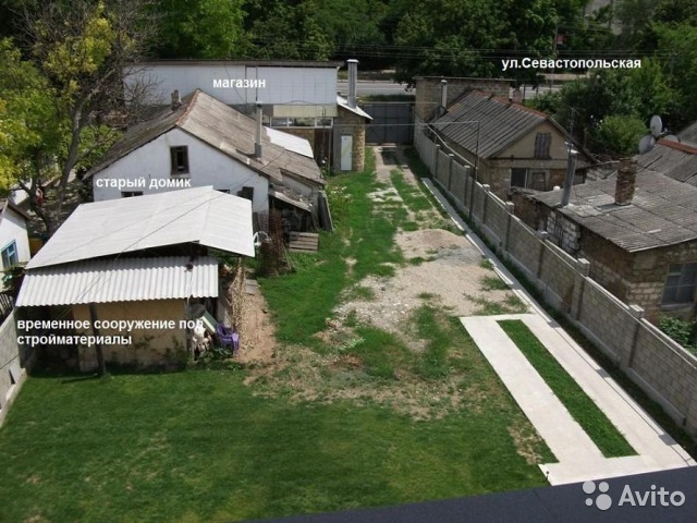 Продам новый  добротный дом в Симферополе. На ул. Севастопольской. 2010 г\п, участок 9,8 соток (госакт).  Дом общей... - 2