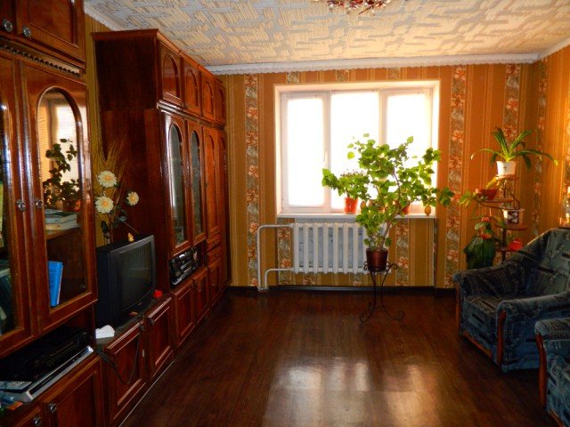 Желающим купить квартиру в Севастополе предлагается двухкомнатная квартира, чешка, на проспекте генерала Острякова....