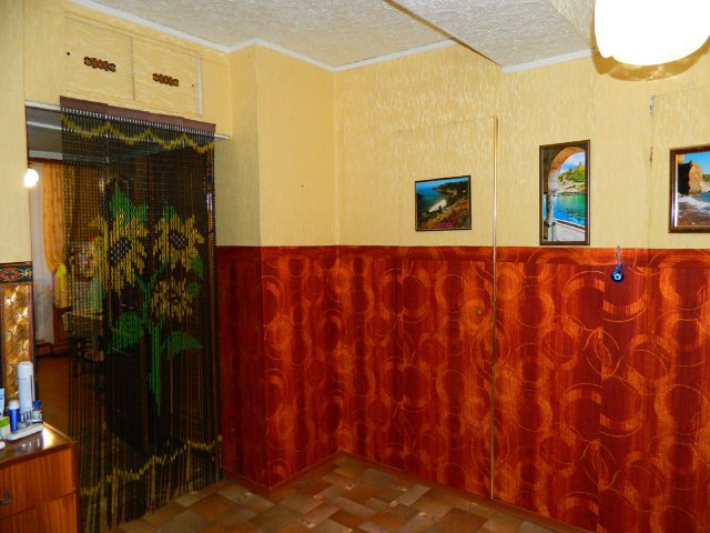 Желающим купить квартиру в Севастополе предлагается двухкомнатная квартира, чешка, на проспекте генерала Острякова.... - 10