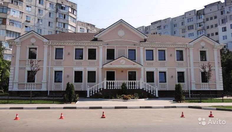 Административное здание находится в центральной части г. Симферополя Республики Крым.  Здание двухэтажное с цокольным...