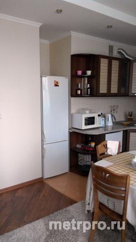 Продажа / 2-комнатные, ФЕОДОСИЯ, Коробкова, 103 000 $ г Феодосия, ул Вити Коробкова, 2 ком квартира, 110 кв м 2 комнатная квартира на двух уровнях: 5 и 6 этаж. Общая... - 4
