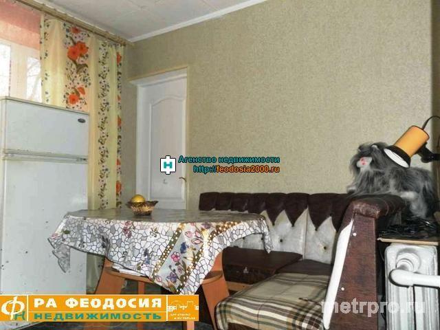 Продажа / 3-комнатные, ФЕОДОСИЯ, Гарнаева, 83 000 $ г.Феодосия, ул. Гарнаева. Продажа 3 комнатной квартиры. Квартира находится на 1 этаже 5 этажного дома. Во дворе... - 2