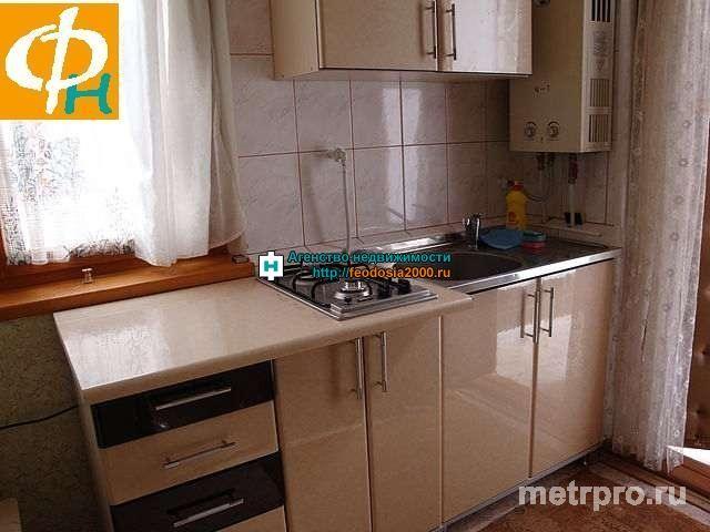 Продажа / 2-комнатные, ФЕОДОСИЯ, Семашко, 52 000 $ г Феодосия, ул Семашко. Продажа 2-х комнатной квартиры на земле. Квартира общей площадью 36м2, жилая 30 м2, кухня... - 3