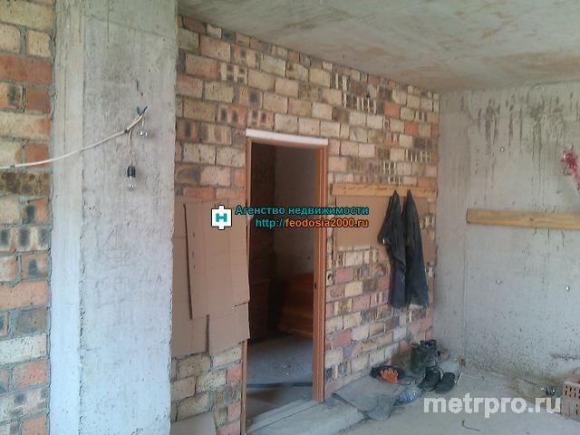 г Феодосия, ул Симферопольское шоссе (Техникум). Продажа 1 комнатной квартиры высокий 1 этаж 5 этажного дома. Общая... - 2