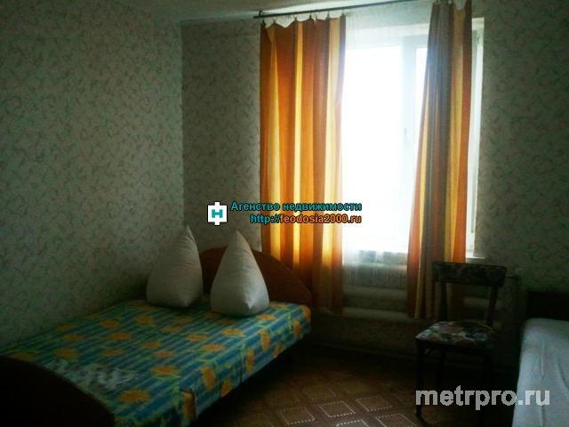 г.Феодосия, пер.Мопровский. Дом 325 кв. м расположен в центре города в районе ГИБДД. В доме 3 этажа, 12 комнат, 3... - 5