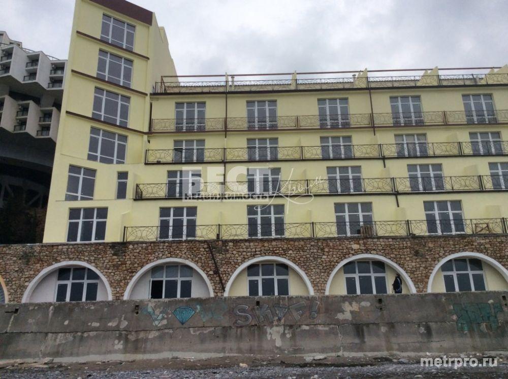 Продаются апартаменты в Ялте в комплексе Золотой Пляж. Комплекс состоит из 32 апартаментов площадью от 50 м2 до 146...