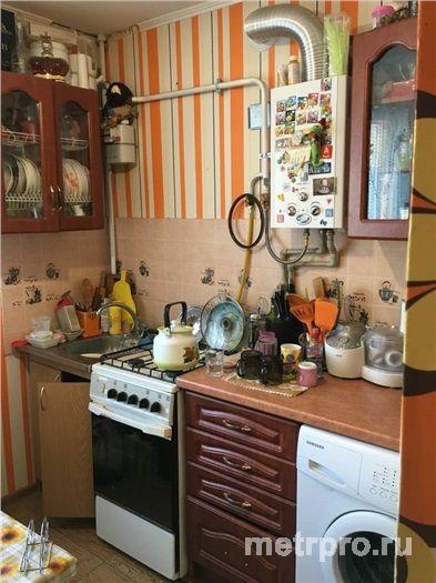 2-х комнатная квартира на Маршала Крылова 21. 4 этаж 5-ти этажного дома. 43 общая, 28 жилая, комнаты 16 и 12, кухня... - 7
