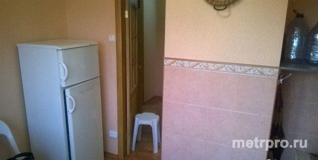 Продам 1-комнатную квартиру в Симферополе общей площадью 40 м2. В квартире современный ремонт, немецкие... - 3