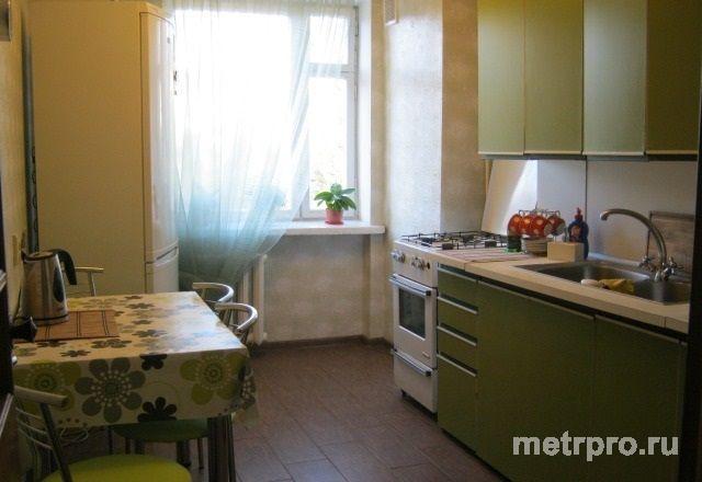 Аренда / 2-комнатные, СИМФЕРОПОЛЬ, Киевская улица, 1 300 р. Сдам посуточно 2-к квартиру 72 м2 на 3 этаже 9-этажного блочного дома Количество спальных мест 6 спальных мест... - 5