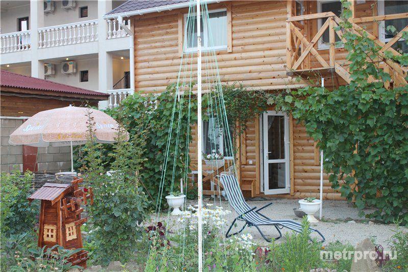 Наш гостевой дом  - это деревянный коттедж, расположенный в  районе Аквапарка, крымского курорта Судак, у подножия... - 4