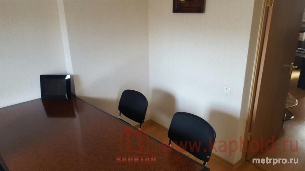 Сдаётся офисное помещение в центре Симферополя площадью 54 кв.м. 2/2 этаж. Отдельный вход. Нежилой фонд. 3 кабинета... - 1