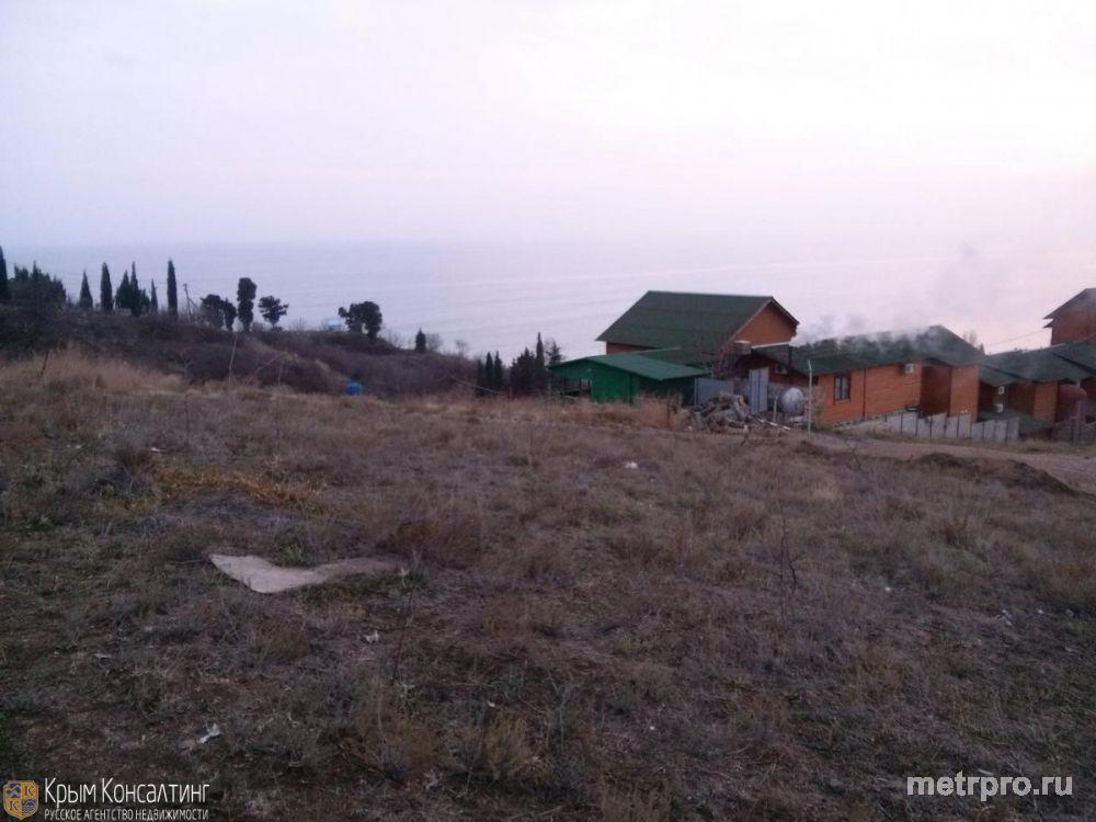 Продажа / Земельные участки, АЛУШТА, 60 000 $ Продажа участка в г. Алушта с. Малореченское: два смежных ровных участка, по 7.5 соток. до моря 500 м. свет, вода...