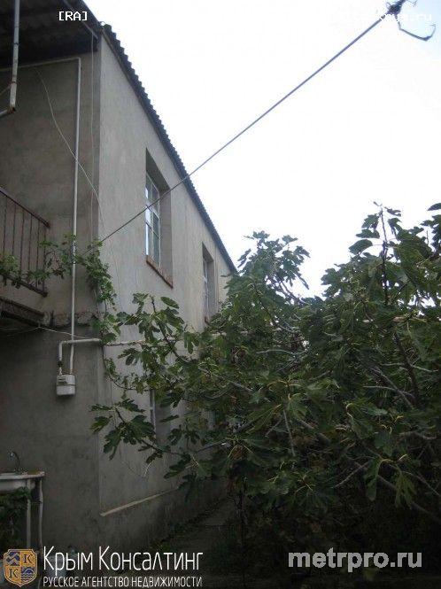 Продажа / Дома, АЛУШТА, 170 000 $ Продается дом в городе Алушта, село Изобильное, площадью 214 кв.м., два этажа. Жилой. Площадь земельного участка 6... - 4