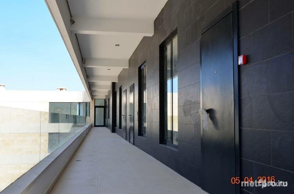 Сдаются новые апартаменты 92 м2 (на 2-4 чел) с панорамным видом в Гурзуфе в современной резиденции... - 3