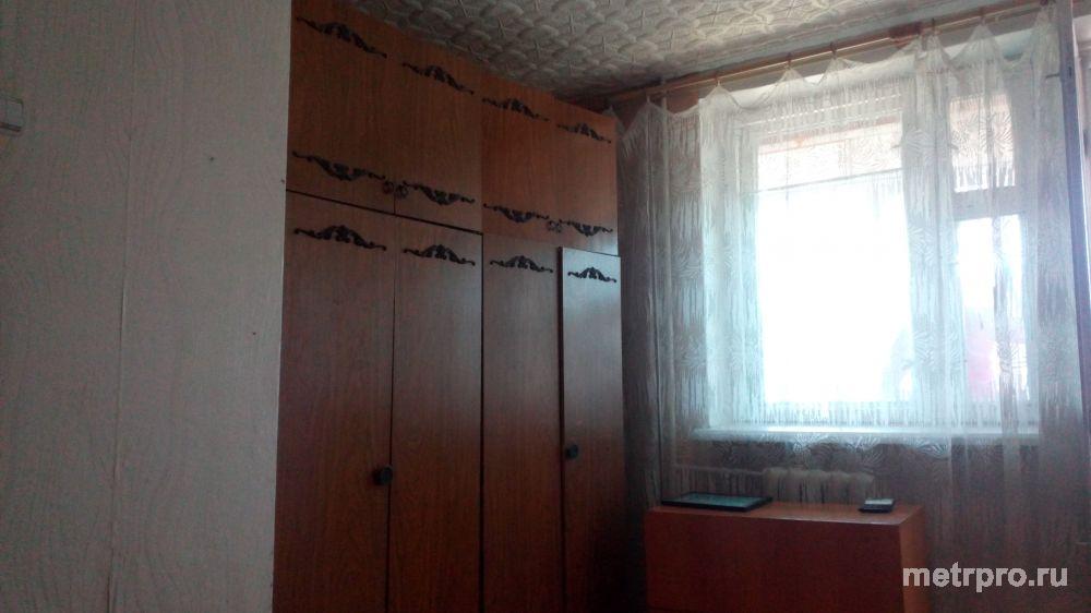 Аренда / 1-комнатные, СИМФЕРОПОЛЬ, 15 000 р. Сдается 1к квартира на ул Миллера 4этаж 5 этажки . В квартире есть холодильник, новый диван . шкаф . стол . стул... - 1