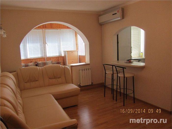 Предлагаем в аренду квартиру 4-й этаж, 5-ти этажного дома, общей площадью 46 кв.м. Квартира с ремонтом, мебелью,... - 2
