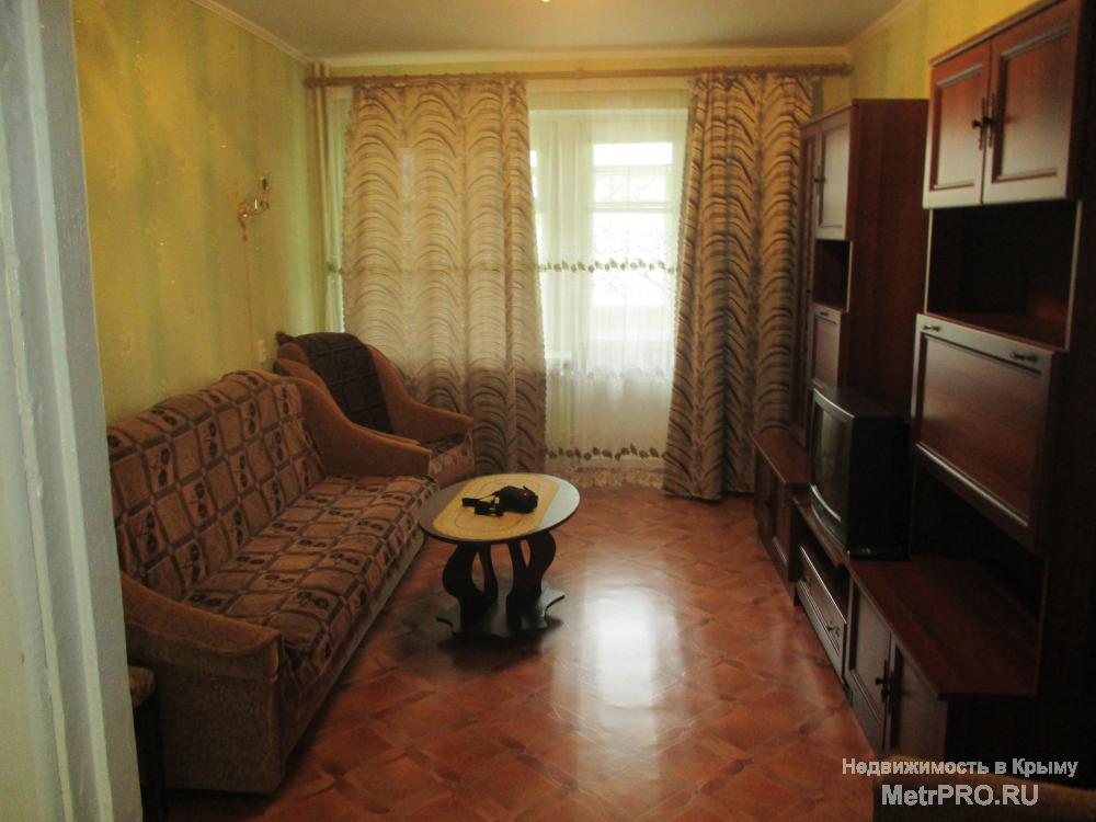 Продажа 3-х комнатной квартиры в г. Феодосия по ул. Симферопольское шоссе 33 б.  Квартира расположена на 3-ем этаже...