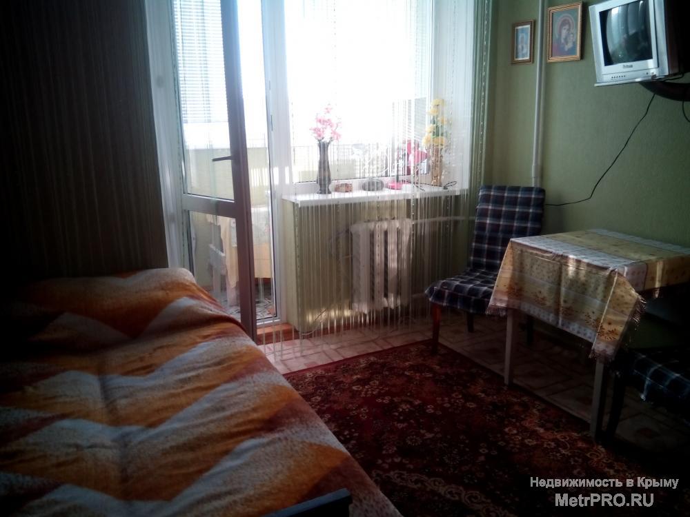 Сдается отдельная  комната на Москольце, 8 тыс.руб в месяц, включая коммунальные и Интернет, 15 кв.м, отличное...