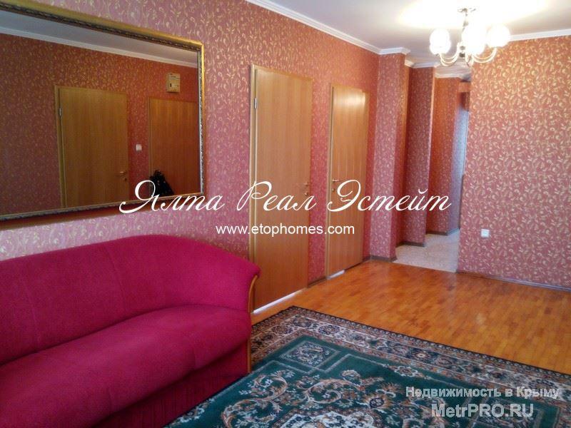 Продается четырехкомнатная квартира в Ялте на пересечении улиц Сеченова и Достоевского, общей площадью 96 м2 + 20 м2... - 7