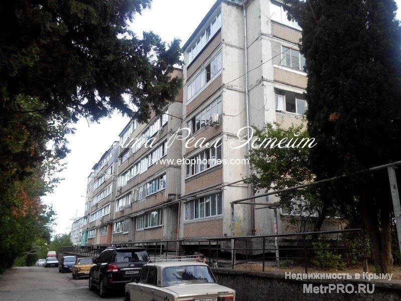 Продается двухкомнатная квартира (грузинка), общей площадью 55 м2, в тихом, спокойном районе, по ул. Украинская.... - 1
