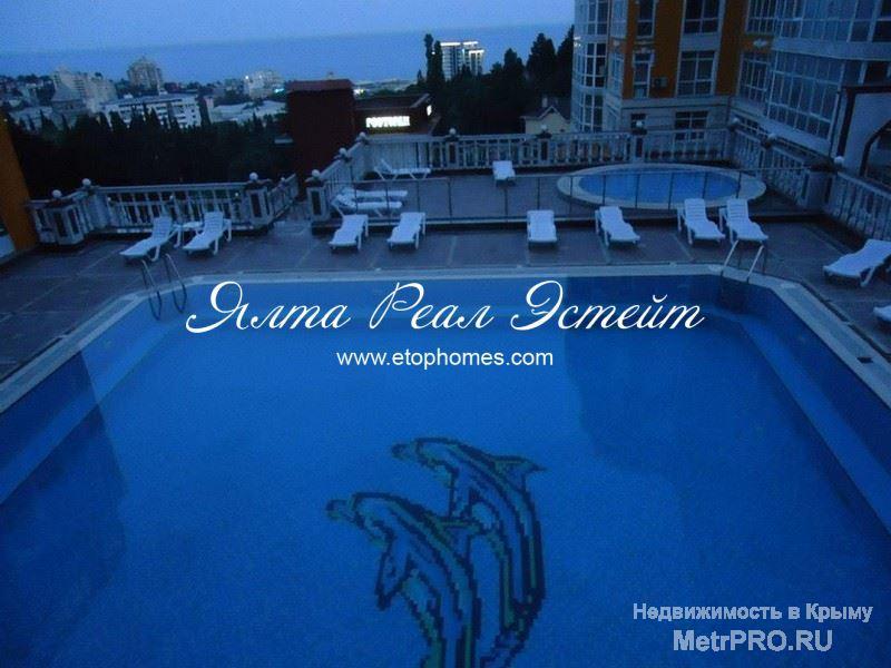 Квартира расположена в новом элитном доме, сдан в эксплуатацию в 2010 году.     Дом находится в тихом центре Ялты, в... - 5