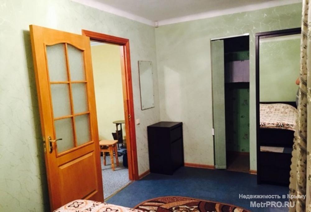 Сдается 2х комнатная квартира ул Киевская р-н магазина Гарант . 3/5. 45м. есть вся необходимая мебель , диван .... - 6