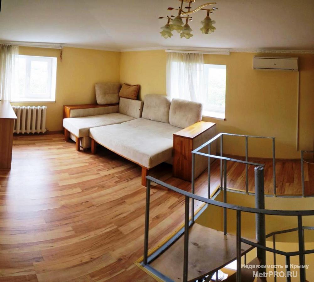 Продается 2-х уровневая квартира в Ялте (ул. Достоевского). Бутовый дом расположен в спокойном, зеленом районе... - 2