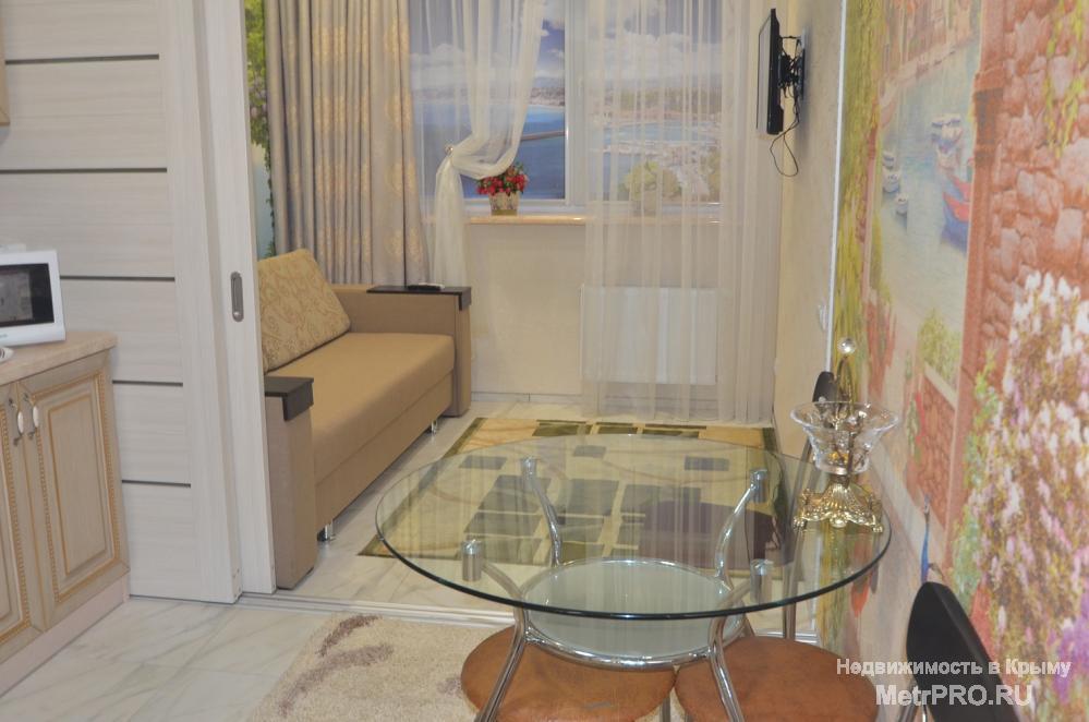 Продается 2-х комнатная квартира в живописном месте, с видом на море, по адресу: ЖК Дарсан- Палас, ул.Загородная.... - 3
