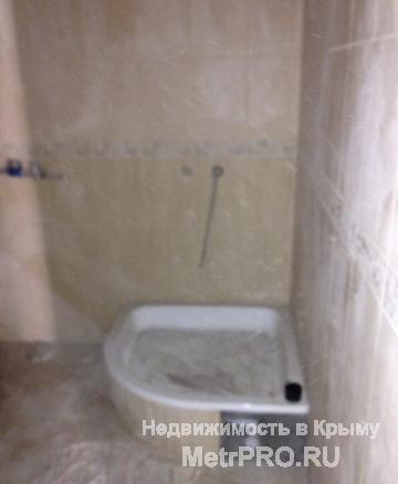 Продается  однокомнатная квартира  центр Ялты, ул. Ломоносова.     Расположена на 3 этаже 3 этажного кирпичного дома... - 6