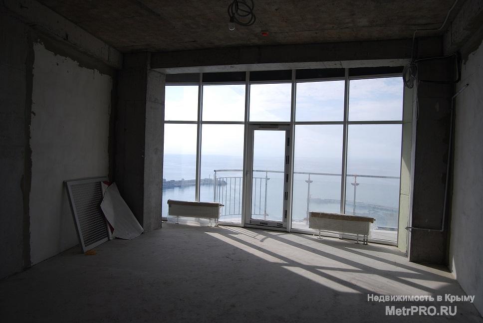 Вся панорама набережной и моря перед Вашими глазами.   Дом введен в эксплуатацию в 2013 году.  Инженерные системы... - 4