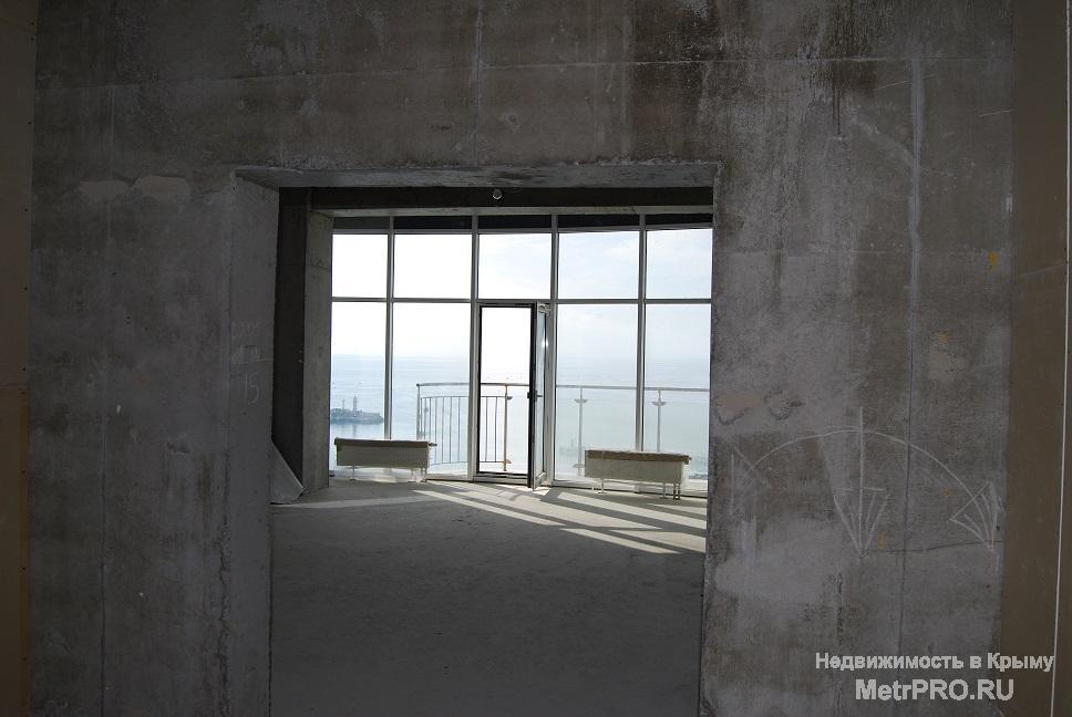 Вся панорама набережной и моря перед Вашими глазами.   Дом введен в эксплуатацию в 2013 году.  Инженерные системы... - 6