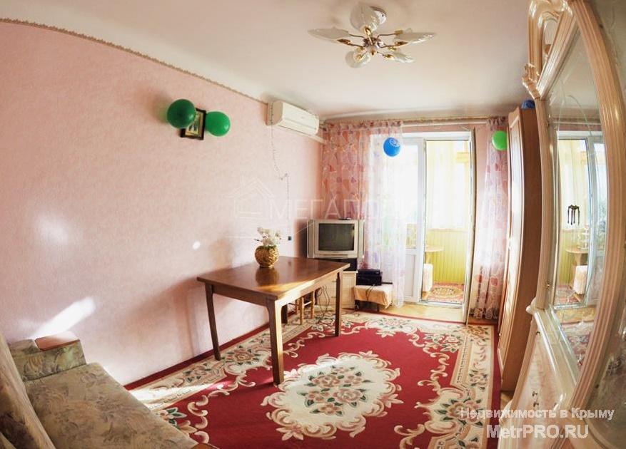 Продается 2-х комнатная квартира в Ялте по улице Московская.   Квартира в Ялте  площадью 44 кв. м.   Расположена на 5...