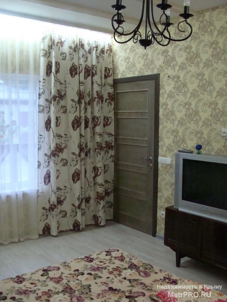 Приглашаем отдохнуть в солнечный, гостеприимный и легендарный город-герой Севастополь! Вашему вниманию предлагаю свое... - 19