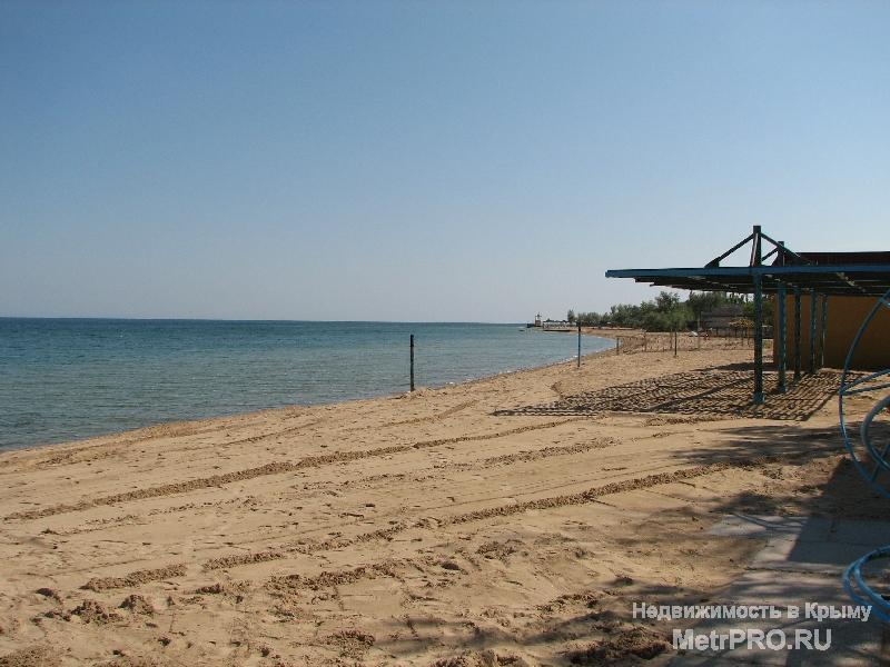 Действующий пансионат на берегу моря       на  4.5 га + 0.5 га собственного пляжа.  informer5@list.ru - 10