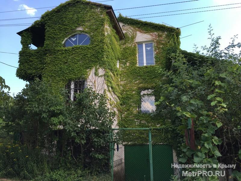 Продается загородный дом в Перевальном, Симферопольский район. Общая площадь 150 м2, 2 этажа, участок 8 соток (гос.... - 6