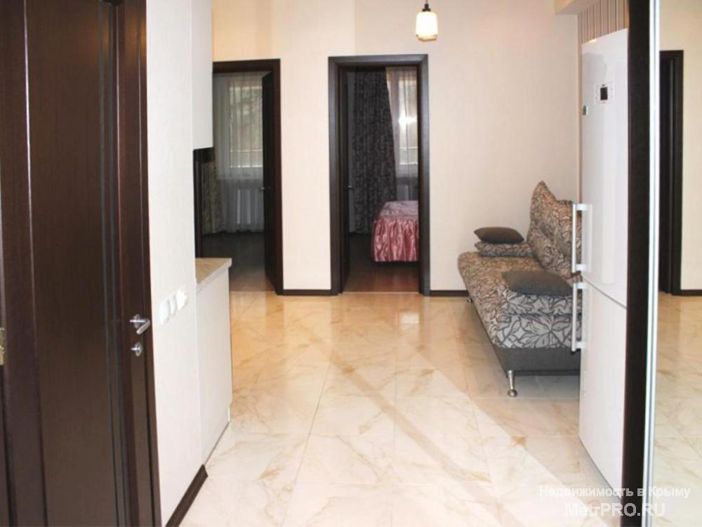 Продажа / 2-комнатные, ЯЛТА, 139 335 $ Продается двухкомнатная квартира в современном жилом комплексе в Гаспре. Располагается на 3 этаже 10 этажного дома,... - 2