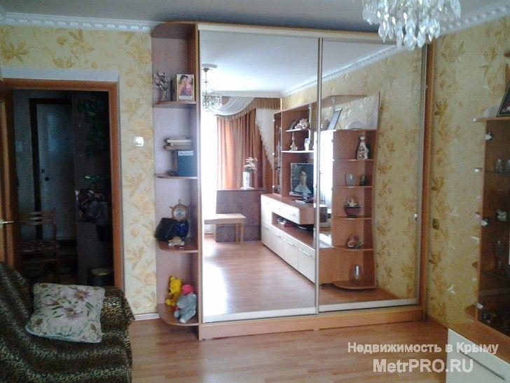 Сдам однокомнатную квартиру в Севастополе посуточно (с июня по сентябрь!!). Рядом находится детская площадка,... - 4