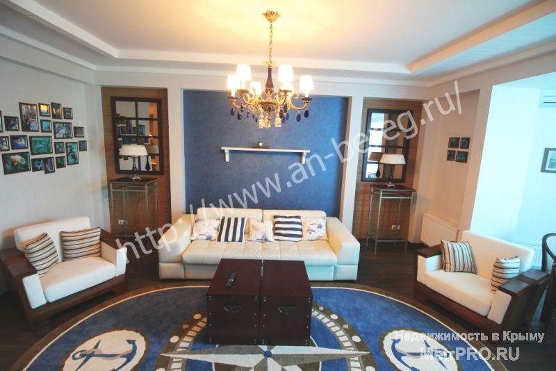Продается двухкомнатная квартира в живописном уголке Гурзуфа в элитном доме. Расположена на 8 этаже 10 этажного дома....