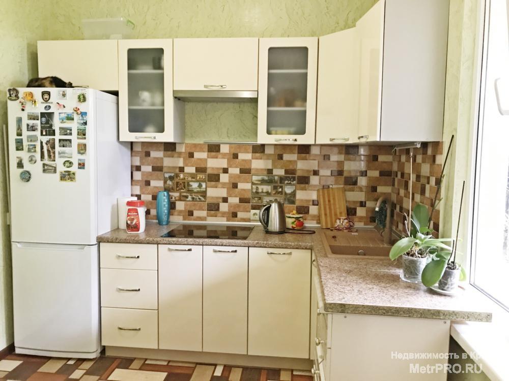 Продажа / 2-комнатные, ЯЛТА, 110 000 $ Предлагается к покупке 2 комнатная квартира в историческом месте Ялты - в Ливадии на 1 этаже 1 этажного бутового...