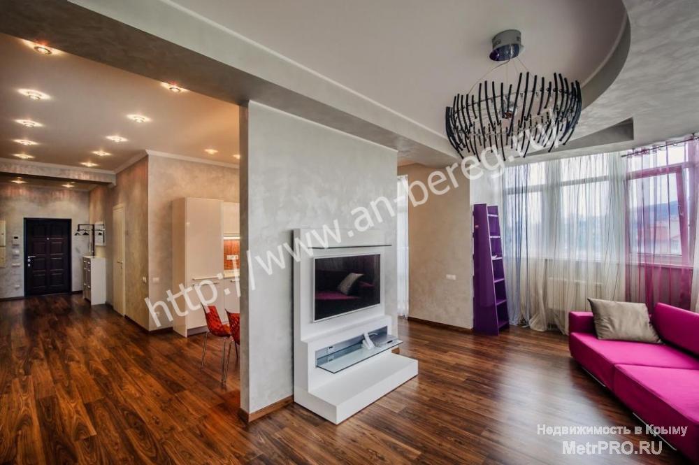 Продается квартира в новом доме в центре Ялты по улице Щорса. Общая площадь 107 кв.м., располагается на 7 этаже в 14... - 9