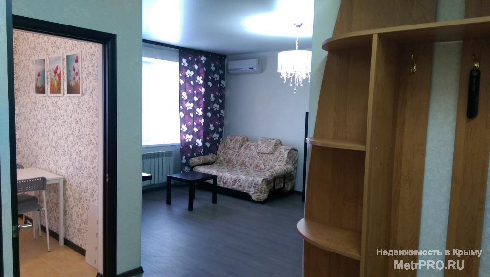 квартира в находится в Камышовой бухте, имеется вся необходимая мебель и бытовая техника, отличное состояние. - 4