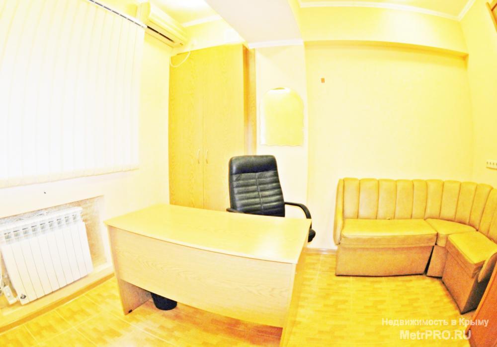 Продаётся не жилое помещение в Ялте, по улице Суворовская, ранее использовалось под офис.   Светлое, сухое помещение... - 1