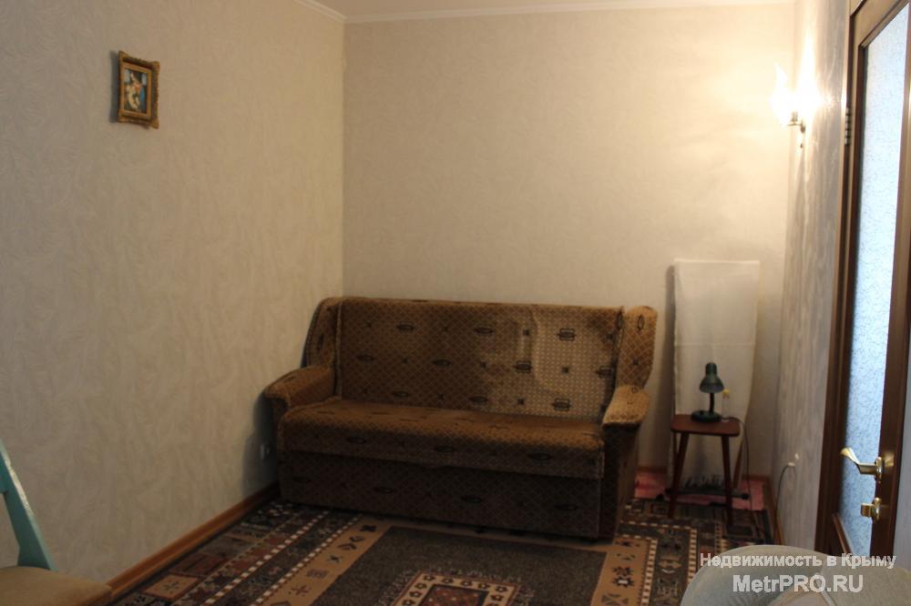 Предлаю к продаже светлую уютную квартиру 2-комнатную квартиру в Алупке, ул. Ульяновых. 2-й этаж 4-этажного дома,... - 7