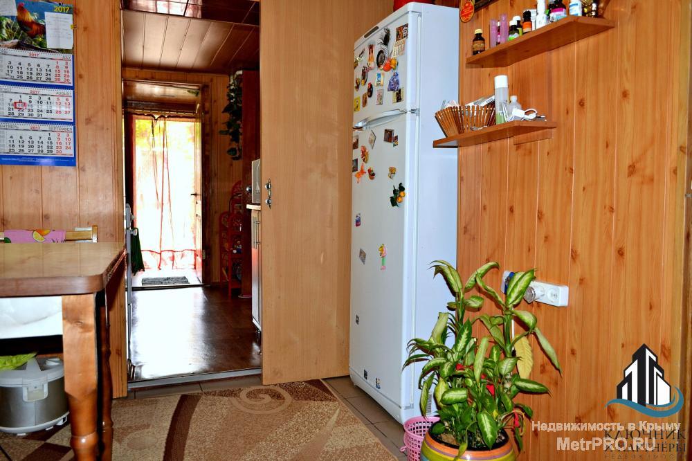 Продаётся уютный дом в тихом районе города Феодосия на участке в 4,1 сотки. Общая площадь 3-х комнатного дома... - 7