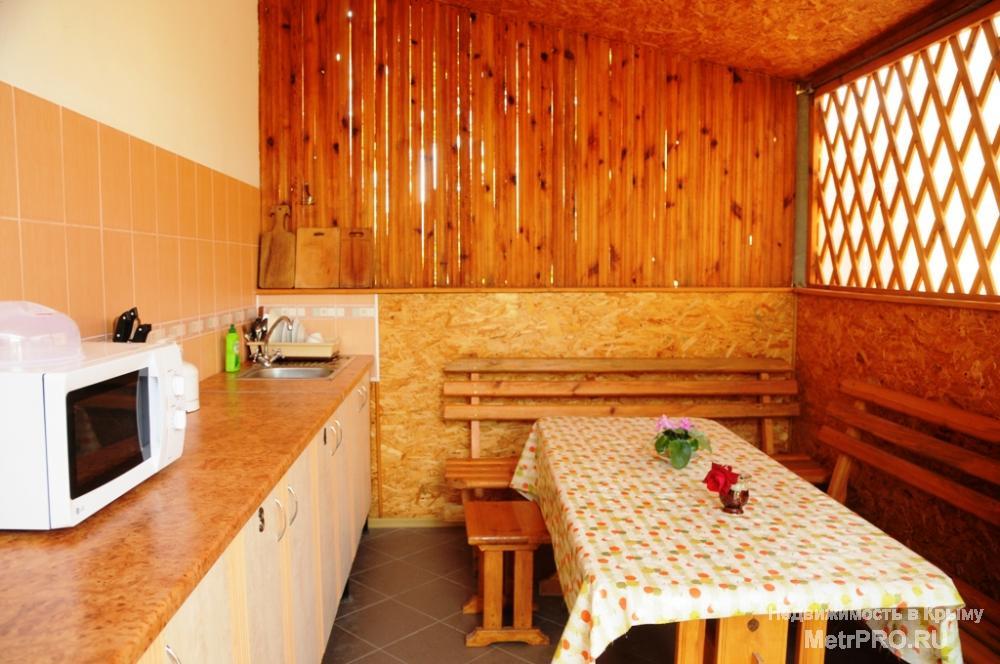 Мы предлагаем Вам  отдых вдали от суеты и шума современной жизни, в мини-гостинице в дачном поселке у Черного моря.... - 16